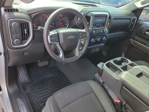 Used 2022 Chevrolet Silverado 1500 RST w/ Z71 Off-Road Package image 19