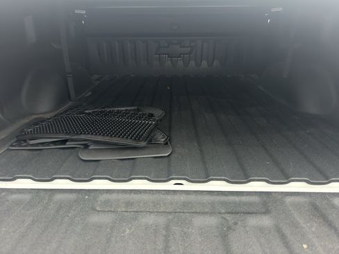 Certified 2017 Chevrolet Silverado 1500 LTZ w/ Sport Package AWD/4WD image 8