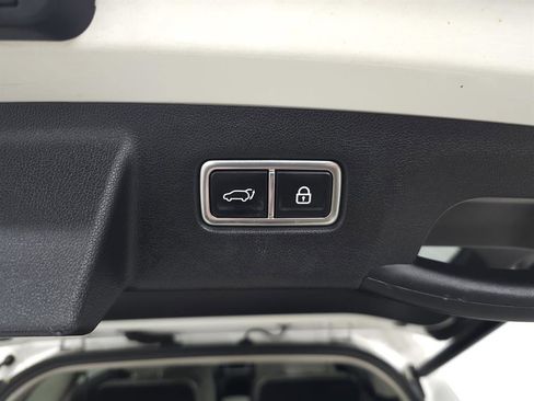 Used 2022 Kia Sorento SX Prestige image 8