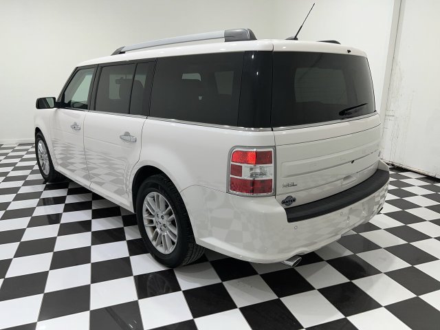 Used 2019 Ford Flex SEL w/ Equipment Group 202A FWD image 3