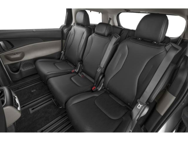 Used 2026 Kia Carnival SX FWD image 15