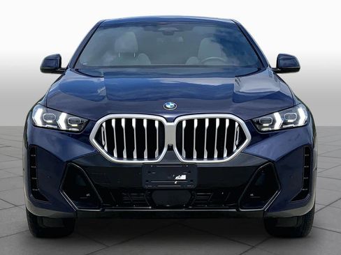 Certified 2024 BMW X6 xDrive40i w/ Premium Package image 3