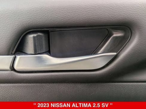Certified 2023 Nissan Altima 2.5 SV FWD image 13
