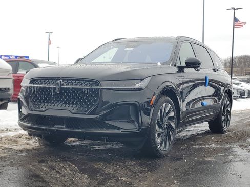 New 2026 Lincoln Nautilus Reserve w/ Jet Appearance Package image 2