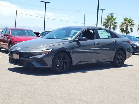 New 2026 Hyundai Elantra Sport FWD image 2