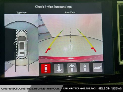 Used 2022 Chrysler Pacifica Limited w/ Uconnect Theater Family Group image 14