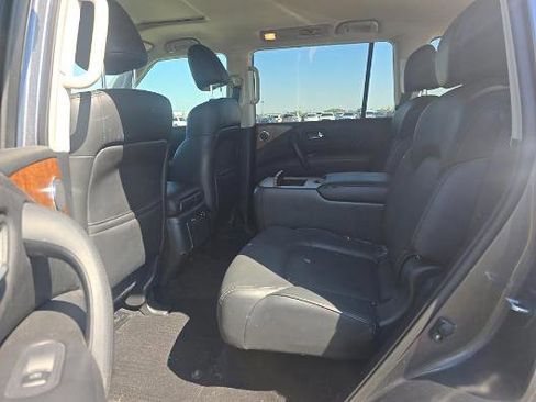 Used 2023 Nissan Armada SL w/ Captain's Chairs Package AWD/4WD image 6