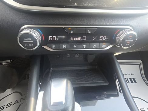 Certified 2025 Nissan Altima 2.5 SR w/ SR Premium Package FWD image 16