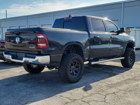 Used 2023 RAM 1500 Laramie AWD/4WD image 6