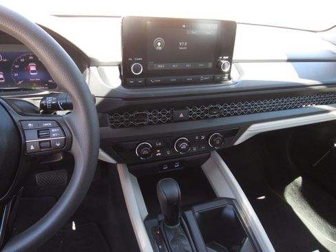 Certified 2024 Honda Accord LX image 16