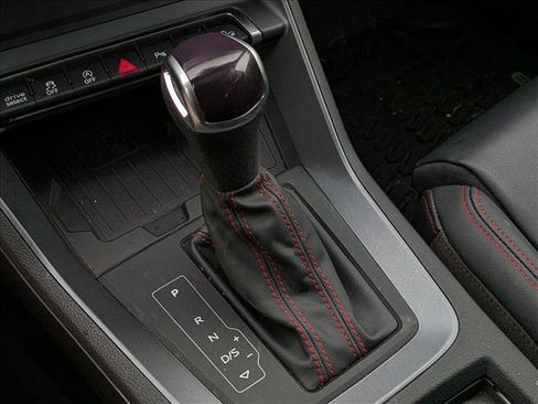 Certified 2025 Audi Q3 2.0T Premium Plus w/ Premium Plus Package image 7