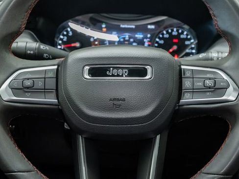 Used 2024 Jeep Compass Trailhawk AWD/4WD image 22