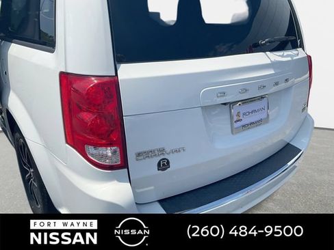 Used 2019 Dodge Grand Caravan GT FWD image 29