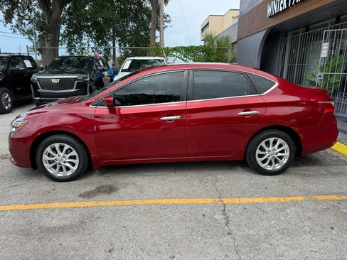 Used 2018 Nissan Sentra SV w/ All Weather Package FWD image 4