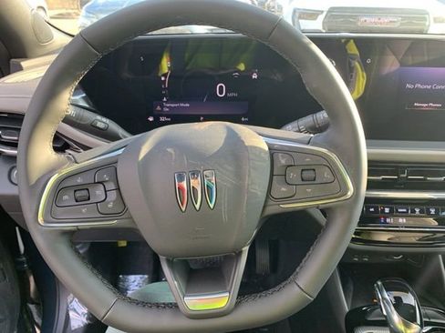 New 2026 Buick Envista Avenir image 13