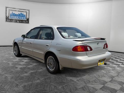 Used 1999 Toyota Corolla LE FWD image 7