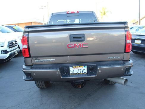 Used 2015 GMC Sierra 3500 Denali w/ Duramax Plus Package AWD/4WD image 6