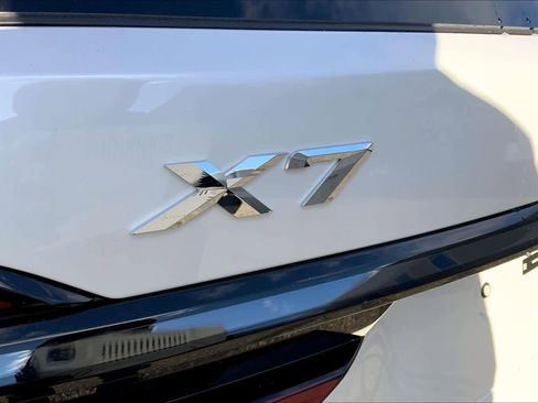 New 2026 BMW X7 xDrive40i w/ M Sport Package image 15