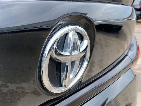 Used 2020 Toyota Corolla SE FWD image 31