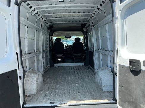 Used 2023 RAM ProMaster 2500 FWD image 21