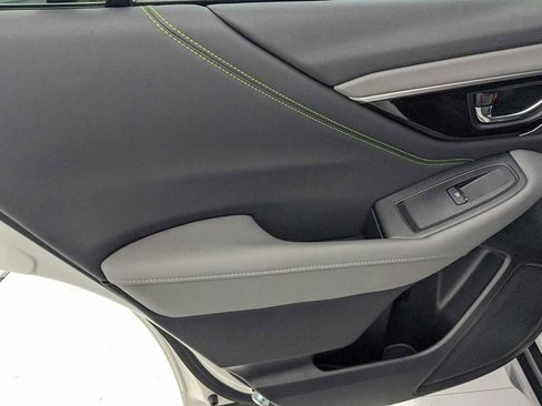 Certified 2025 Subaru Outback Onyx Edition XT w/ Popular Package #2 image 30