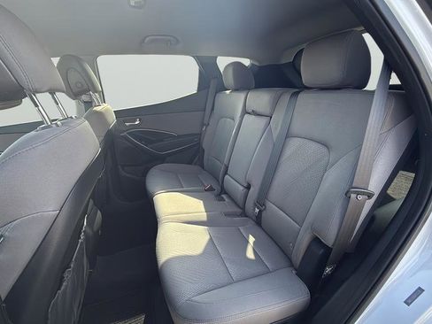 Used 2018 Hyundai Santa Fe Sport w/ 2.4L Value Package 02 FWD image 24