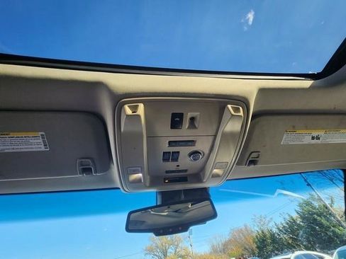 Used 2016 GMC Yukon XL Denali w/ Open Road Package image 19