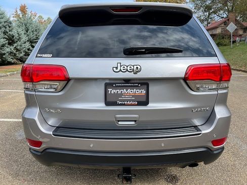 Used 2018 Jeep Grand Cherokee Laredo image 45