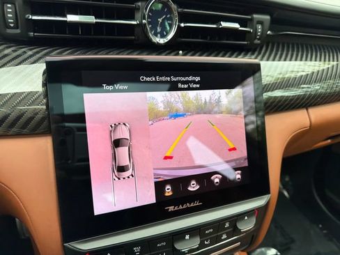 Used 2023 Maserati Quattroporte Modena Q4 AWD/4WD image 41