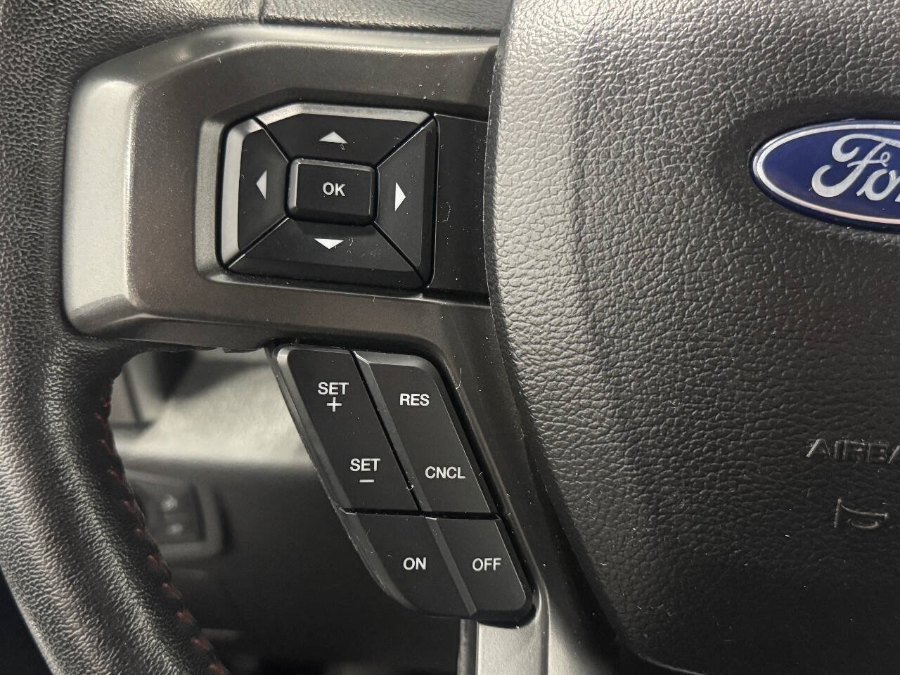 Used 2017 Ford F150 XLT w/ Equipment Group 302A Luxury AWD/4WD image 28
