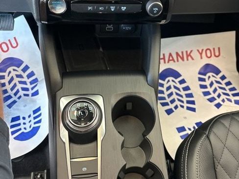 New 2024 Ford Escape SE w/ PHEV Premium Package image 17