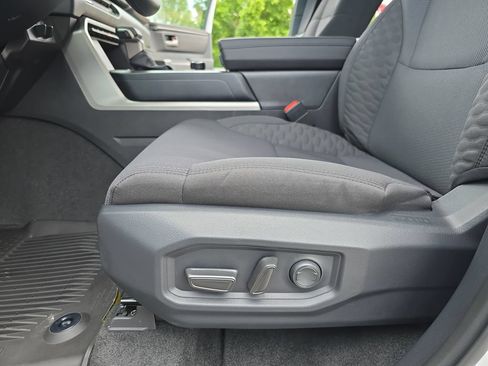 Used 2026 Toyota Tundra SR5 AWD/4WD image 29