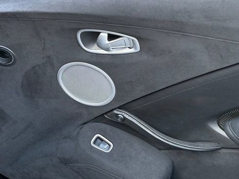 Used 2019 Aston Martin V8 Vantage Coupe RWD image 33