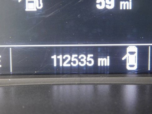 Used 2015 Chevrolet Colorado LT w/ Luxury Package RWD image 8
