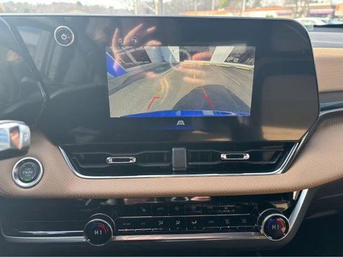 New 2025 Chevrolet Equinox ACTIV FWD image 34