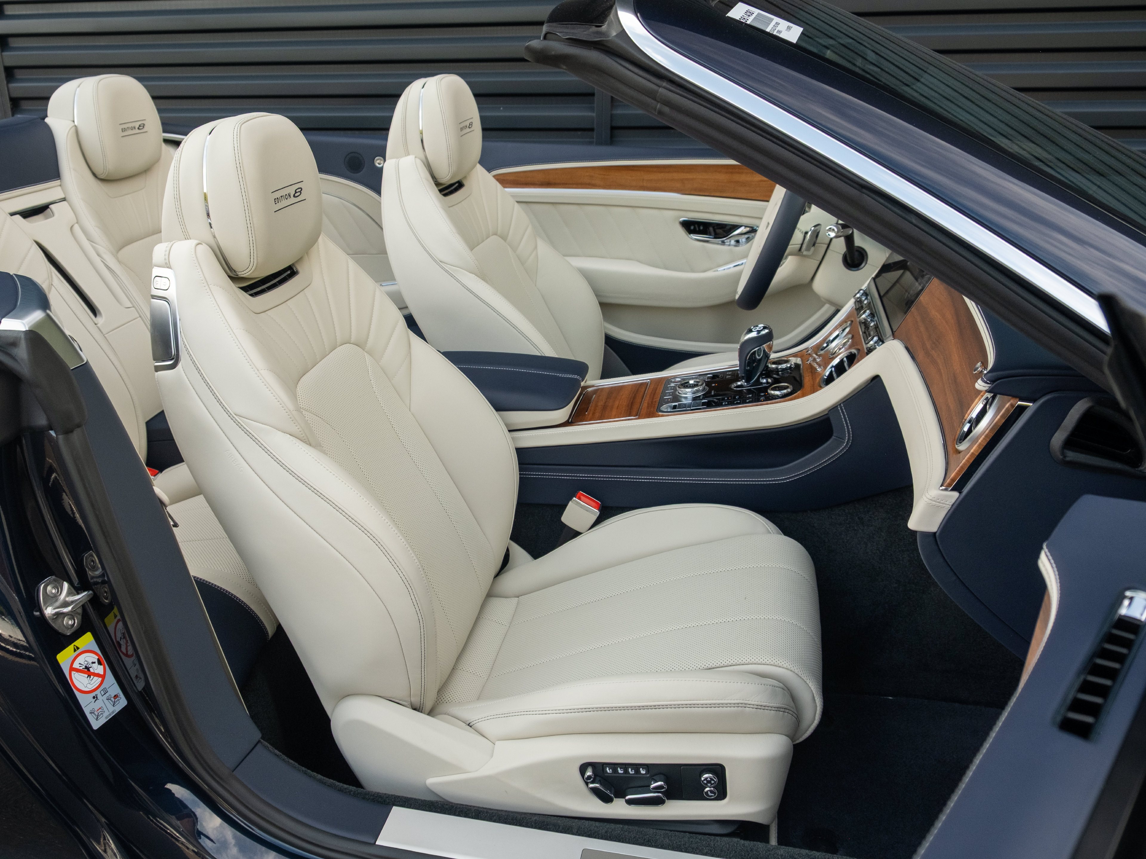 Used 2024 Bentley Continental GT AWD/4WD image 48