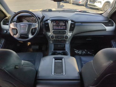 Used 2016 GMC Yukon SLT image 28