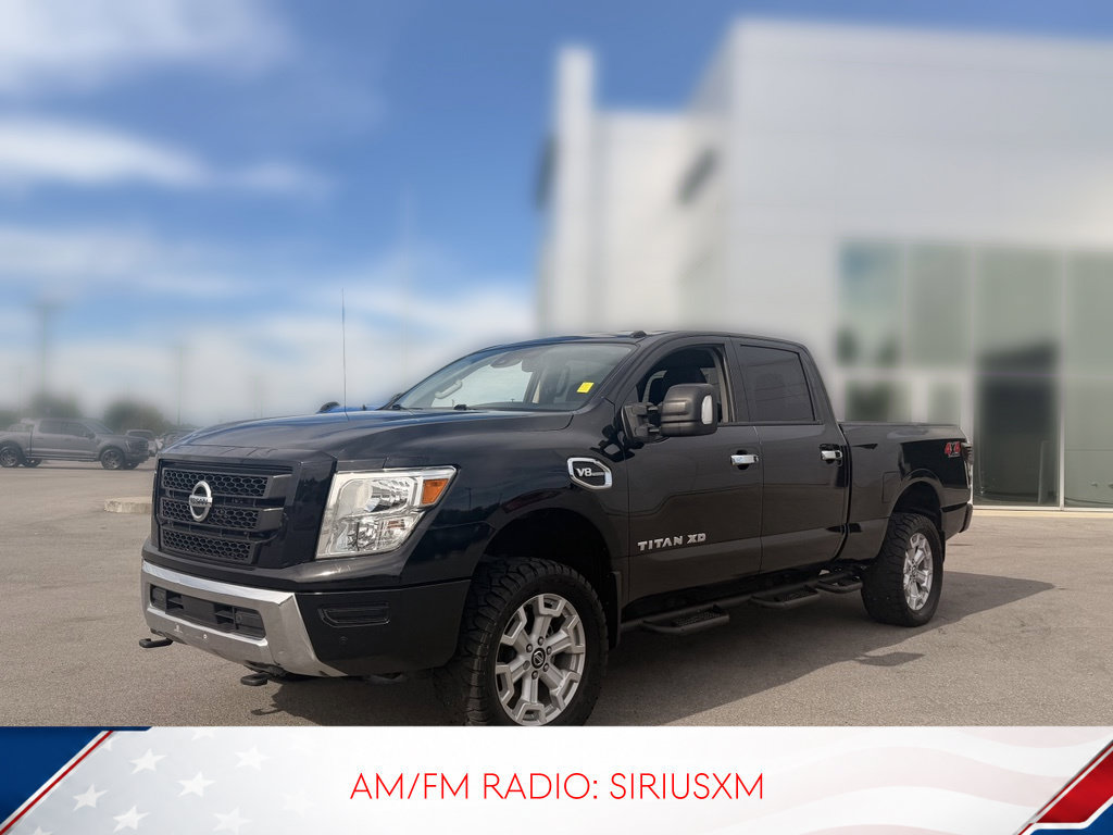Used 2021 Nissan Titan SV w/ SV Convenience Package AWD/4WD image 2