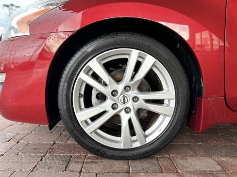 Used 2015 Nissan Altima 3.5 SL FWD image 31