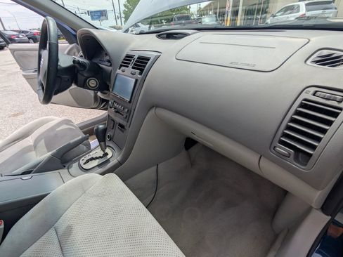 Used 2003 Nissan Maxima SE FWD image 10