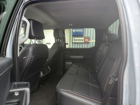 Used 2026 Ford F250 Lariat w/ Chrome Package AWD/4WD image 11