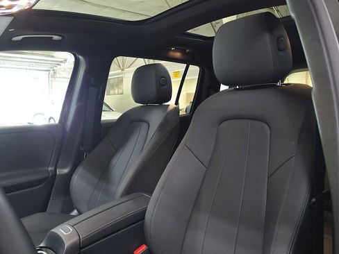 Certified 2026 Mercedes-Benz GLB 250 4MATIC image 21