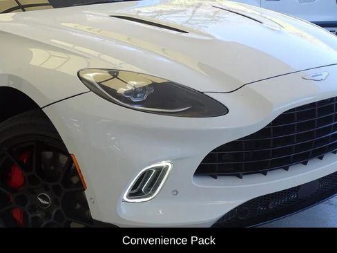 Used 2021 Aston Martin DBX image 4