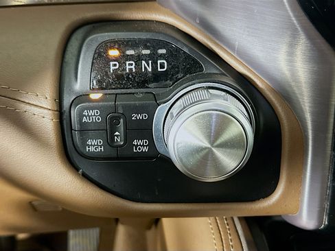 Used 2019 RAM 1500 Limited image 25