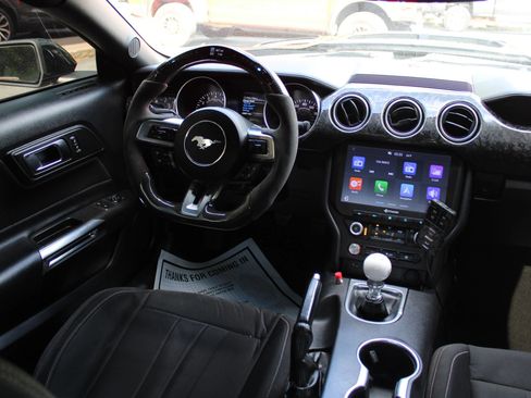 Used 2020 Ford Mustang GT RWD image 12