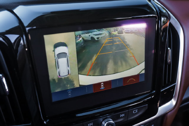 Used 2019 Chevrolet Traverse High Country AWD/4WD image 42
