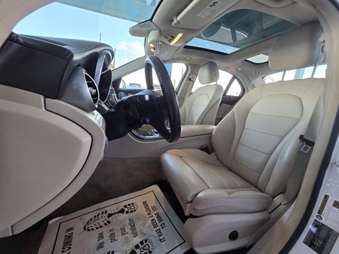 Used 2015 Mercedes-Benz C 300 4MATIC Sedan w/ Premium 1 Package image 9