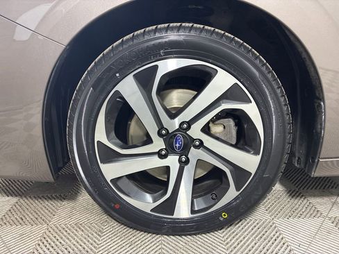 Certified 2022 Subaru Legacy Limited XT AWD/4WD image 6