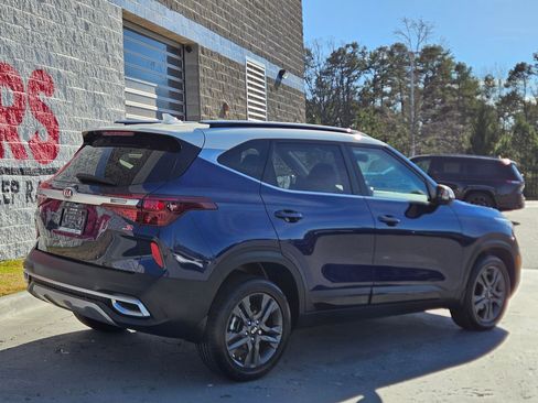 Used 2021 Kia Seltos S image 7