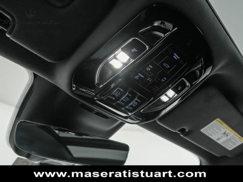 New 2025 Maserati Grecale Modena image 40